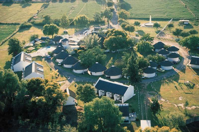 Protea Hotel by Marriott Oudtshoorn Riempie Estate Exterior foto